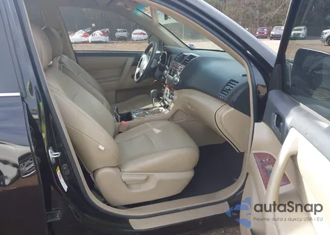 2012 Toyota Highlander Base V6 из США, поврежденный, VIN 5TDZK3EH5CS058592